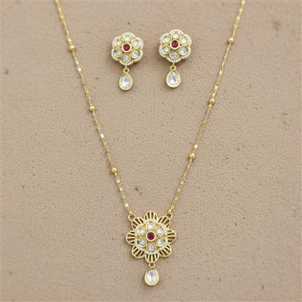 Kundan Moti Pendant Set With Carat Gold Plating