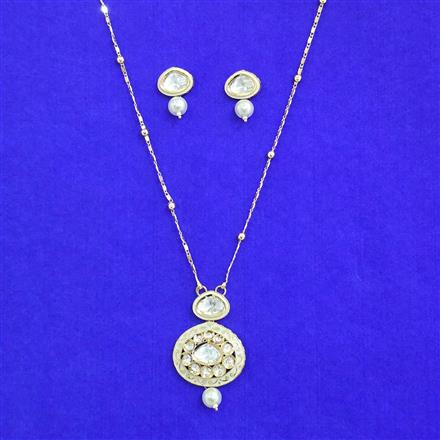 Kundan Meenakari Pendant Set With Carat Gold Plating