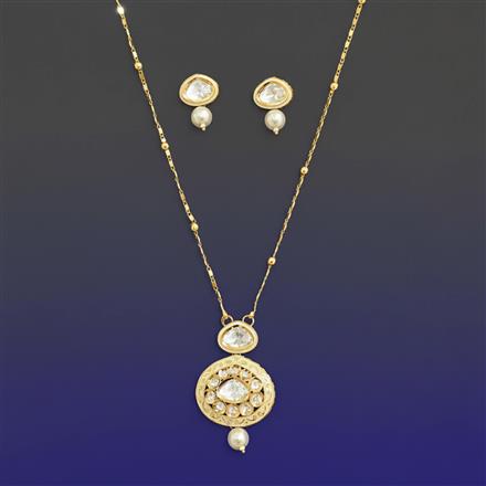 Kundan Meenakari Pendant Set With Carat Gold Plating