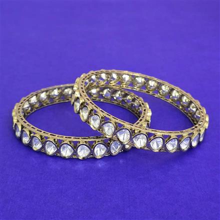Kundan Classic Bangles With Mehndi Plating