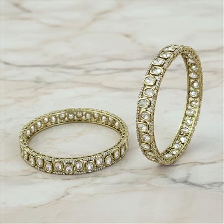 Kundan Classic Bangles With Mehndi Plating