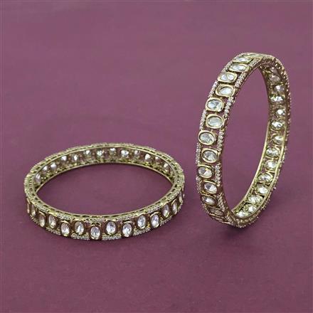 Kundan Classic Bangles With Mehndi Plating