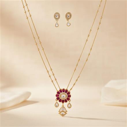Kundan Classic Pendant Set With Carat Gold Plating