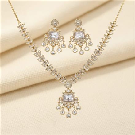 Kundan Classic Necklace Set With Carat Gold Plating