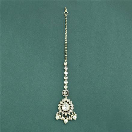 Kundan Moti Tikka With Mehndi Plating