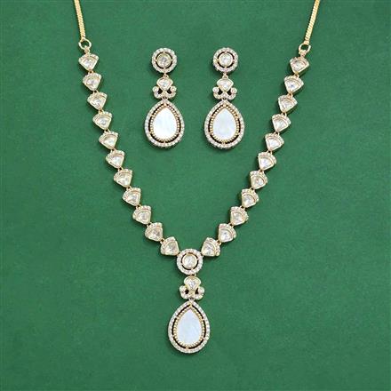 Kundan Classic Necklace With Carat Gold Plating