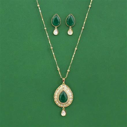 Kundan Classic Pendant Set With Carat Plating