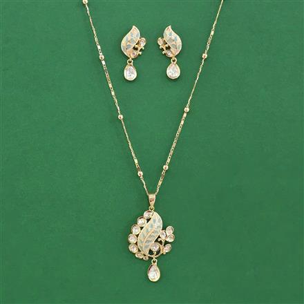 Kundan Classic Pendant Set With Carat Plating