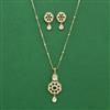 Kundan Classic Pendant Set With Carat Plating