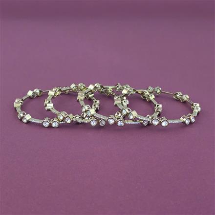 Kundan 4 Pc Bangles With Mehndi Plating