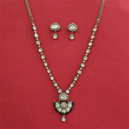 Kundan Classic Necklace With Mehndi Plating