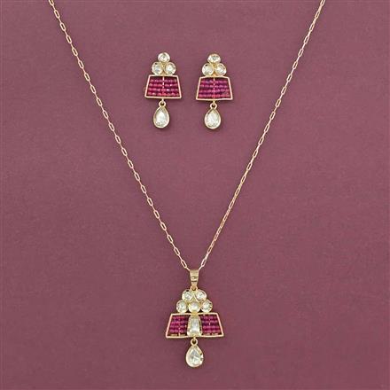 Kundan Classic Pendant Set With Carat Plating