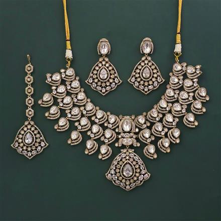 Kundan Classic Necklace With Mehndi Plating