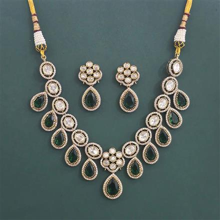Kundan Classic Necklace with Mehndi Plating