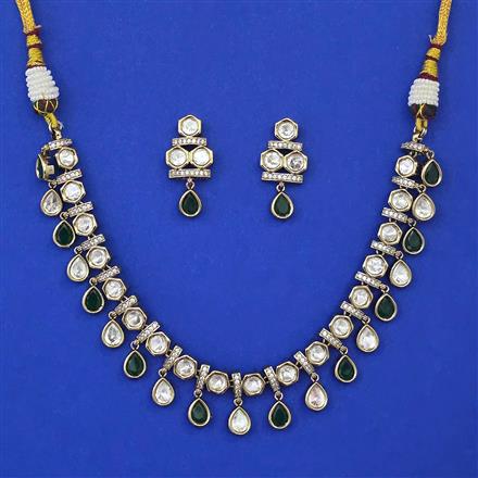 Kundan Classic Necklace with Mehndi Plating