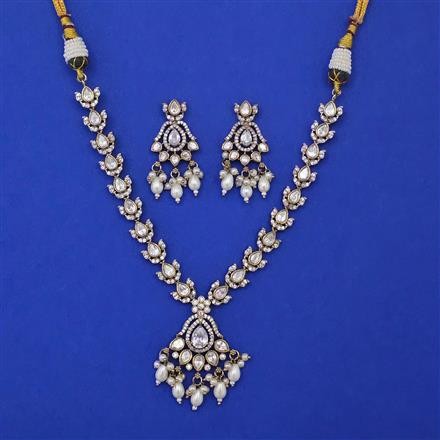 Kundan Classic Necklace with Mehndi Plating