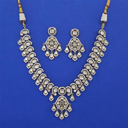 Kundan Classic Necklace with Mehndi Plating