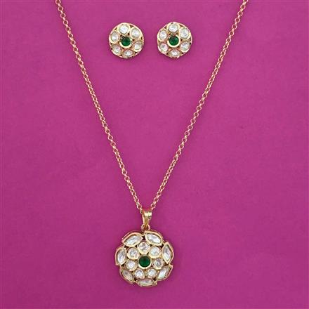Kundan Classic Pendant Set with Carat Plating
