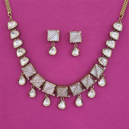 Kundan Mother Of Pearl Necklace with Mehndi Plating