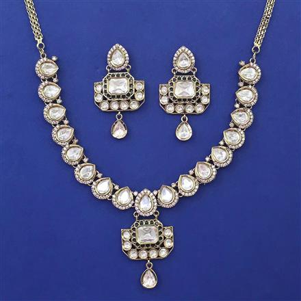Kundan Classic Necklace with Mehndi Plating