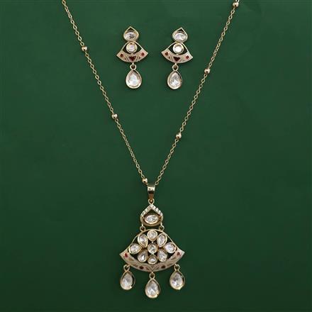 Kundan Meenakari Pendant Set with Carat Plating