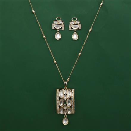 Kundan Classic Pendant Set with Carat Plating