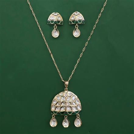 Kundan Classic Pendant Set with Carat Plating