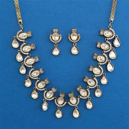 Kundan Classic Necklace with Mehndi Plating