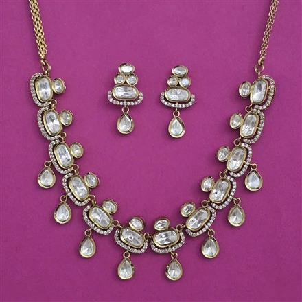 Kundan Classic Necklace with Mehndi Plating