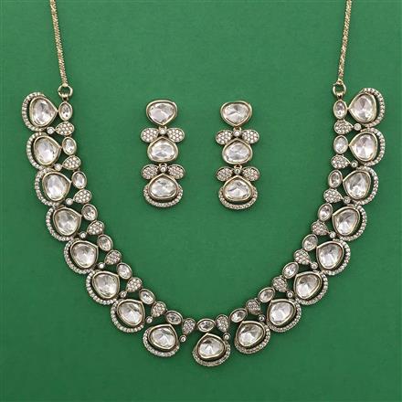 Kundan Classic Necklace with Mehndi Plating