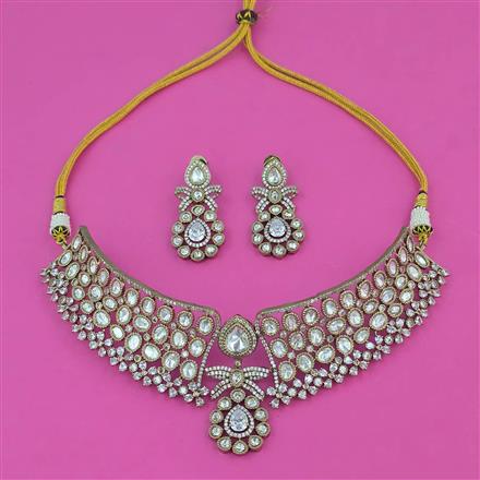 Kundan Mukut Necklace with Mehndi Plating