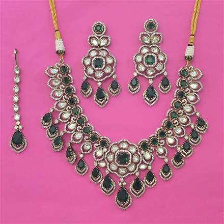 Kundan Classic Necklace with Mehndi Plating
