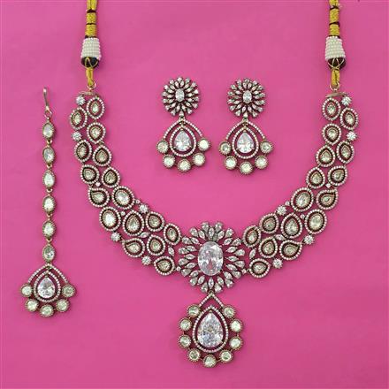 Kundan Classic Necklace with Mehndi Plating