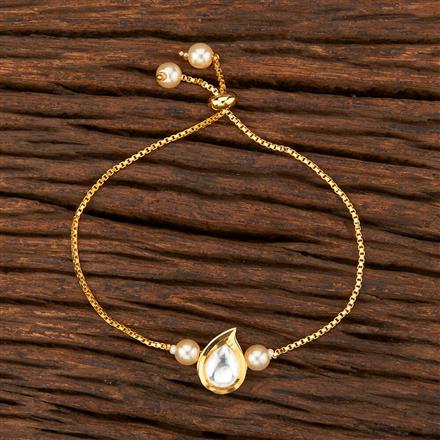 Kundan Adjustable Bracelet With Gold Plating