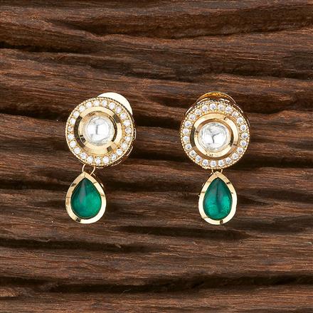 Kundan Short Earring With Gold Plating