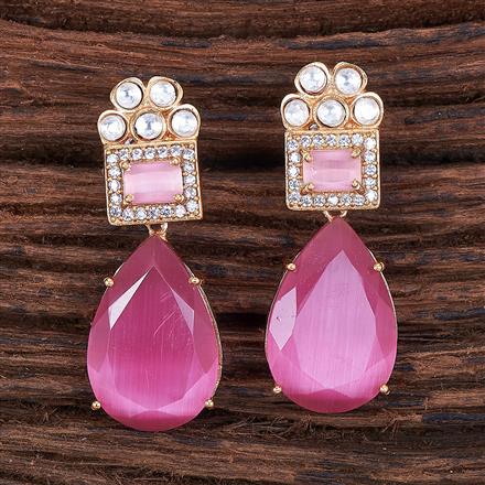 Kundan Classic Earring With Gold Plating