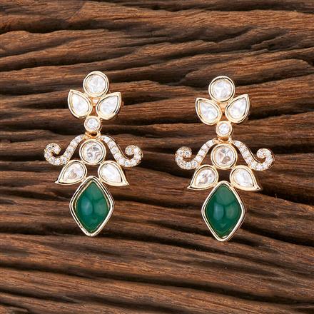 Kundan Short Earring With Gold Plating