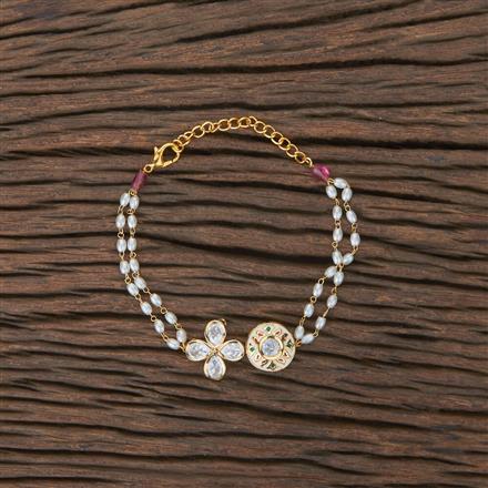Kundan Moti Bracelet With Gold Plating