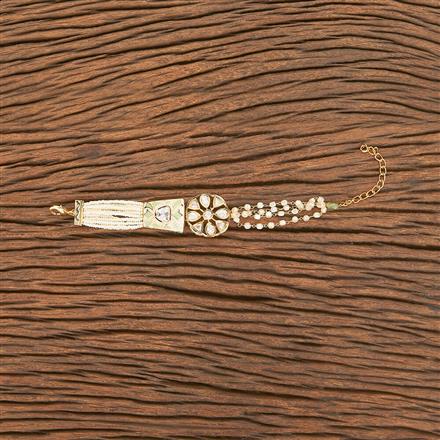 Kundan Moti Bracelet With Gold Plating