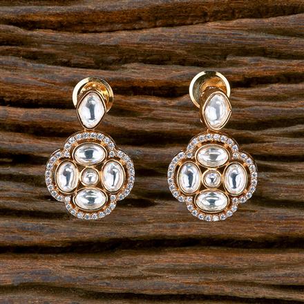 Kundan Delicate Earring With Gold Plating