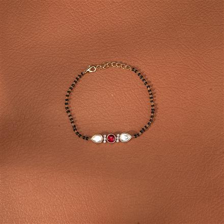 Kundan Hand Mangalsutra Bracelet With Gold Plating