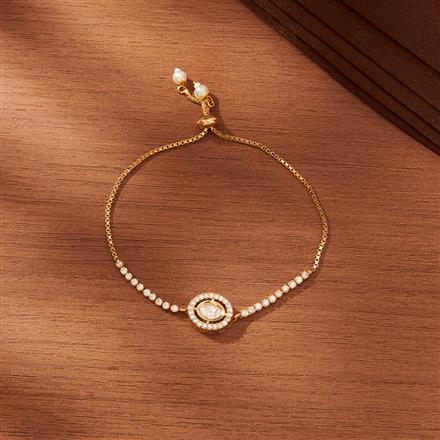 Kundan Delicate Bracelet With Gold Plating