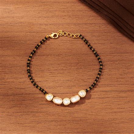 Kundan Hand Mangalsutra Bracelet With Gold Plating