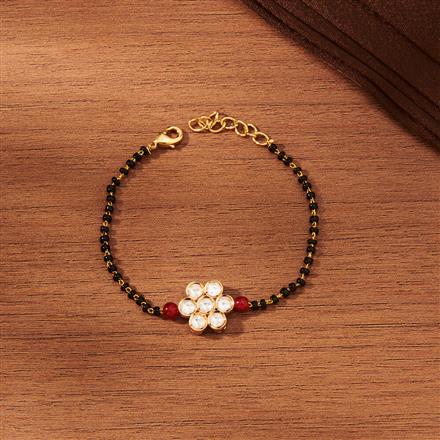 Kundan Delicate Bracelet With Gold Plating