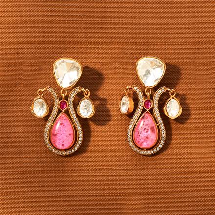 Kundan Classic Earring With Gold Plating
