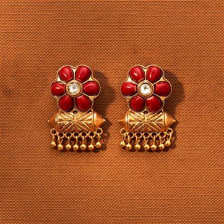 Kundan Classic Earring With Gold Plating
