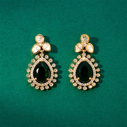 Kundan Delicate Earring With Gold Plating