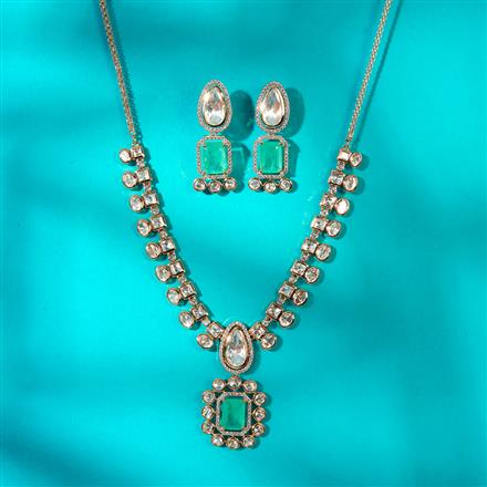 Kundan Classic Necklace With Gold Plating