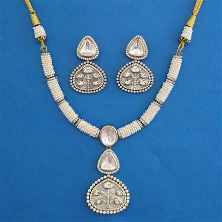 Kundan Classic Necklace with Mehndi Plating Carat Plating
