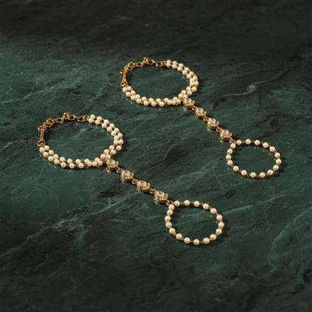 Kundan Delicate Hath Pan With Mehndi Plating